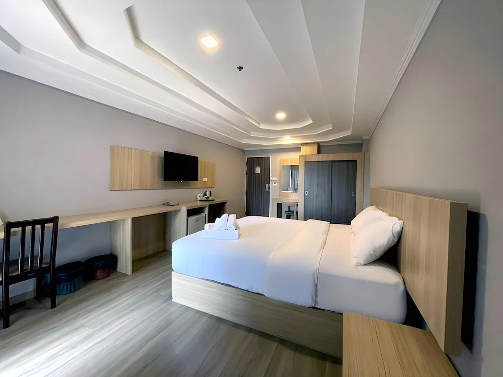 Grand Deluxe Room