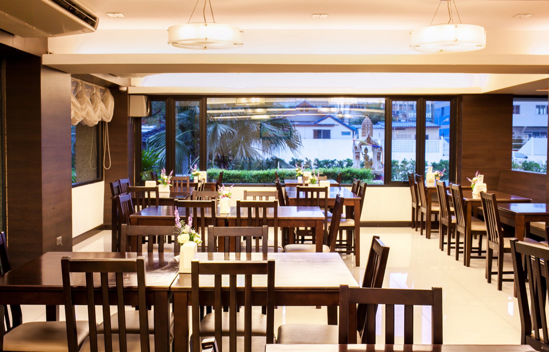 Eng Tara Restuarant